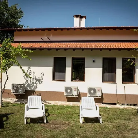 тангента за гости Villa *